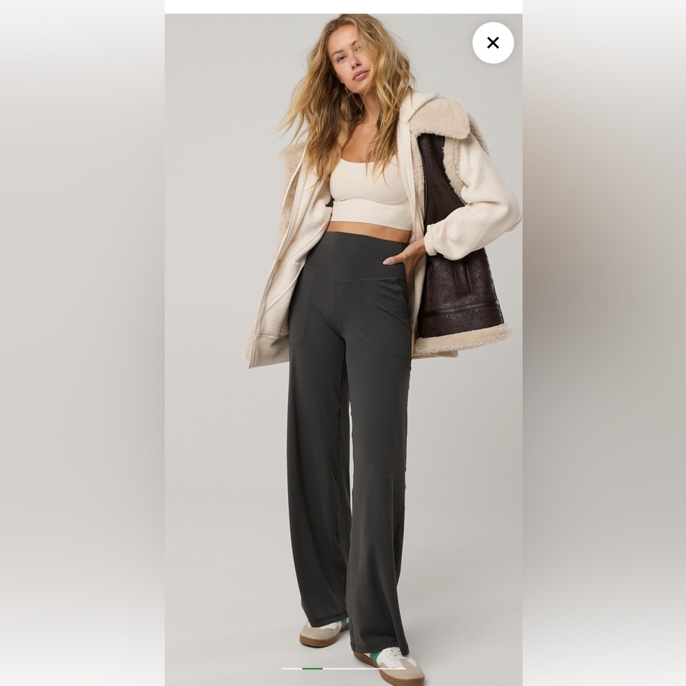 Aerie grey trousers